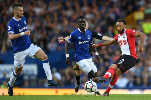 深入根基 深入根基