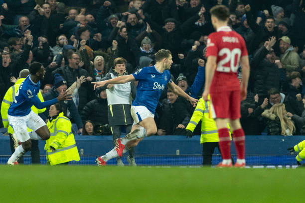 牙利的中场 牙利的中场