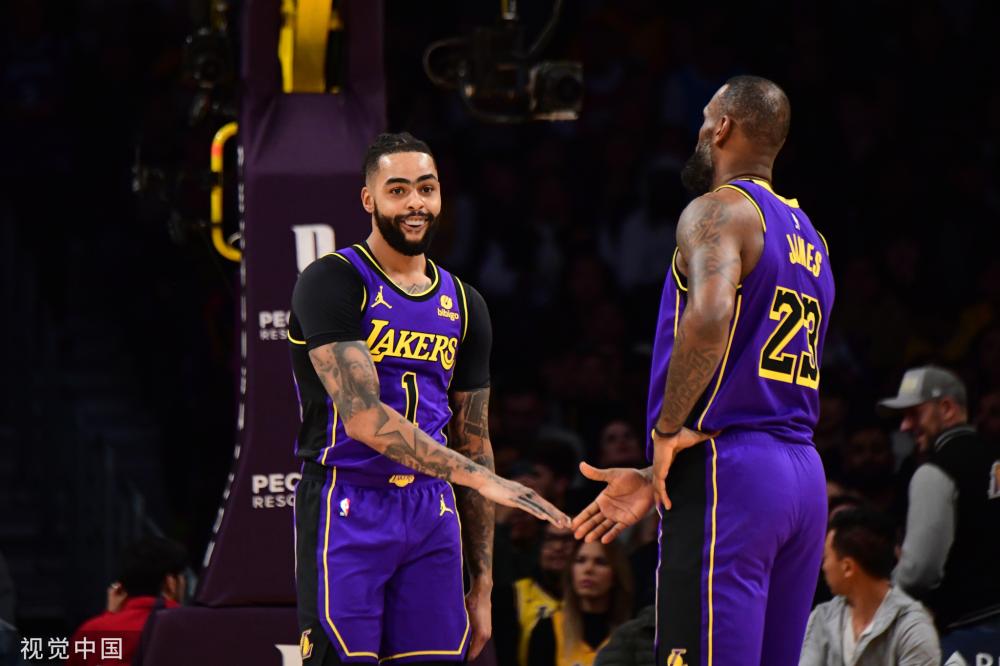 头角多年 头角多年