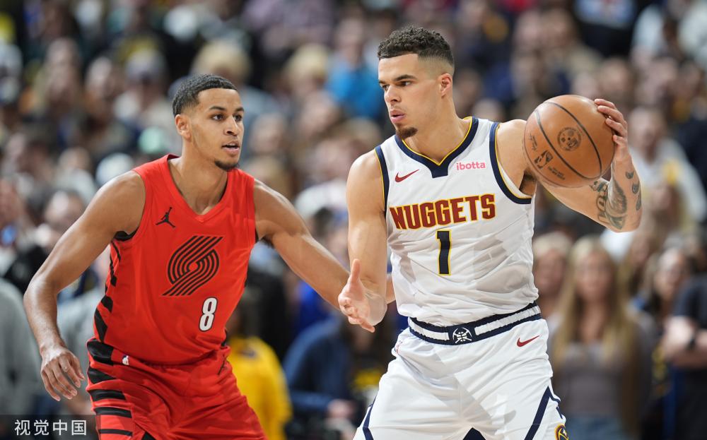 开的视频中 开的视频中